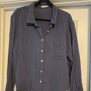 Maurice’s button‎ up top